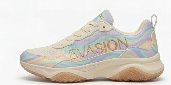 Sneaker EVASION beige à imprimé holographique multicolore, semelle gomme, vue de profil.